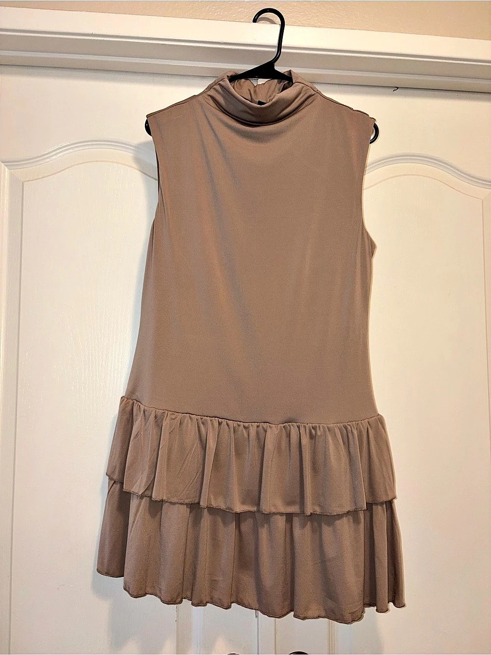 Ever New Peperroble Style 8 Ruffle Mini Dress in Brown Size Large NWT